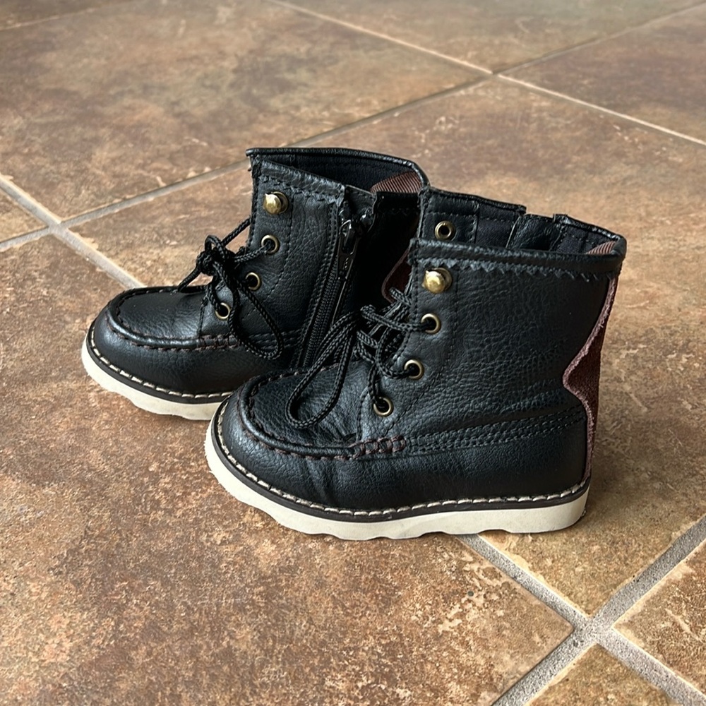 Lace up hiker boots